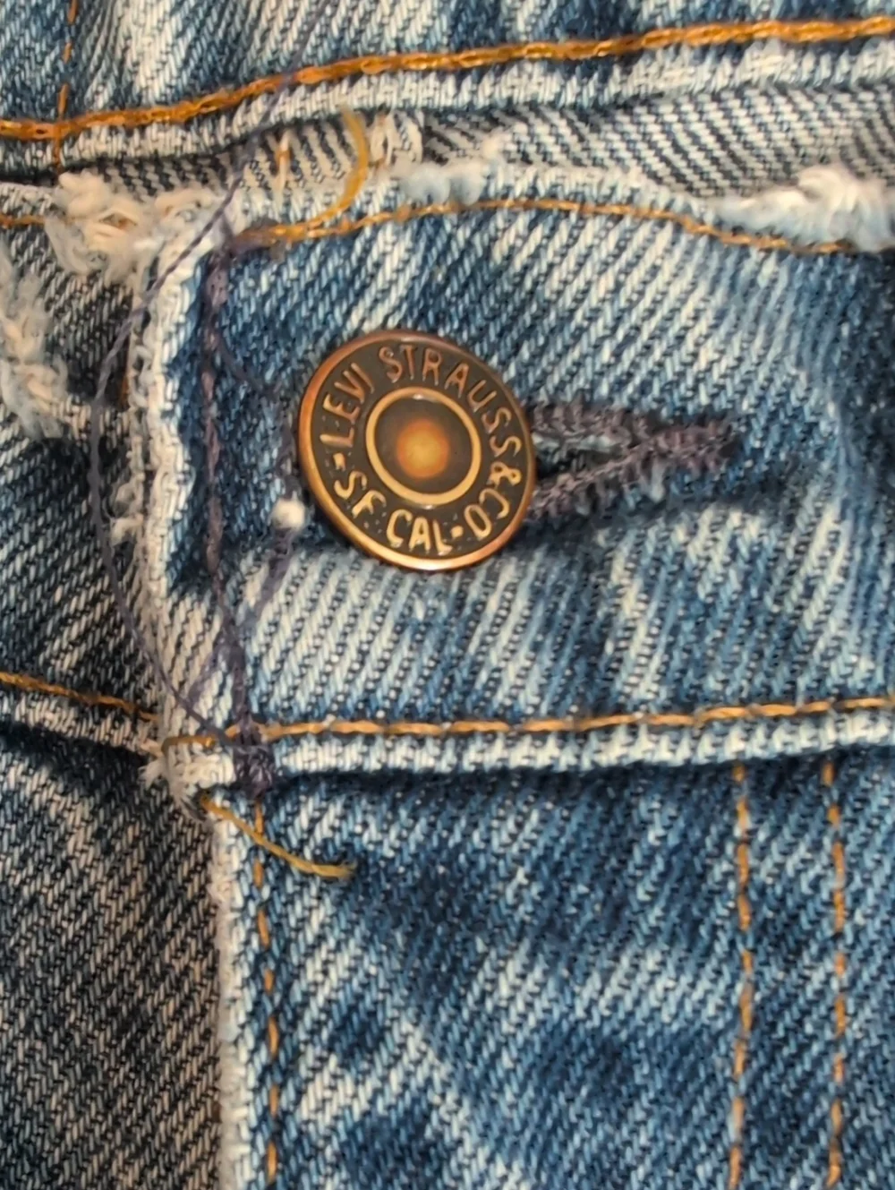 Vintage Levi's Orange Tab Denim Jeans Mens size 32 Waist 33 Length